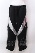 REFLEM / 2WAYメタリック切り替えジャージパンツ F ブラック×ホワイト O-25-02-22-001-PU-PA-OW-ZT436