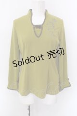 dragonmania / 胸元刺繍チャイナ風カットソー  イエローグリーン O-25-02-22-014-PU-TO-IG-OS