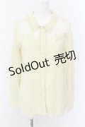 axes femme /デコルテレース切り替えブラウス M イエロー O-25-02-23-012-AX-BL-OW-OS