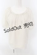axes femme / レーススリーブトップス  アイボリー O-25-02-26-1010-AX-TO-IG-OS