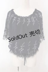 axes femme / フラワー刺繍シフォントップス M コン O-25-02-26-1021-AX-TO-OW-OS