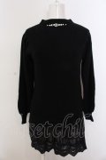 axes femme / ボトルネック裾レースプルオーバー M 黒 O-25-02-27-1078-AX-TO-SZ-OS