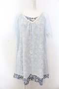 axes femme / 花柄重バックデザインチュニ M サックス O-25-02-27-1084-AX-TO-OW-OS