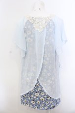 画像2: 【SALE】axes femme / 花柄重バックデザインチュニ M サックス O-25-02-27-1084-AX-TO-OW-ZT459 (2)