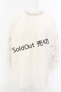 axes femme / ミュシャ チュール袖ブラウス  オフ O-25-02-27-1086-AX-BL-AS-ZT508