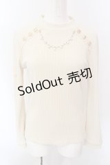 axes femme / パール付きリブニット M キナリ O-25-02-28-069-AX-TO-OW-OS