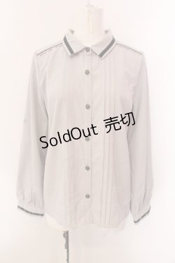 画像1: axes femme / ライン使いタイ付ブラウス【タイ欠品】 L グレー O-25-02-28-020-AX-BL-IG-OS