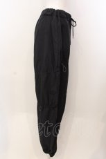 画像2: 【SALE】LAND by MILK BOY / NYLON LOOPY PANTS  ブラック O-25-03-08-006-PU-PA-IG-ZT317 (2)