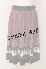 axes femme POETIQUE / ベルト付猫とピアノ柄スカート（ベルト欠品） M ワイン O-25-03-08-072-AX-SK-OW-OS