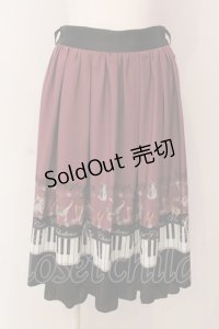 axes femme POETIQUE / ベルト付猫とピアノ柄スカート（ベルト欠品） M ワイン O-25-03-08-072-AX-SK-OW-OS