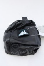 画像2: 【SALE】MINT NeKO / てかてかねこじろうポーチ  ブラック O-25-03-13-1037-HN-ZA-IG-ZT394-F002 (2)