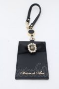 Maison de FLEUR / リール付きビジューリボンパスケース  クロ O-25-03-13-1030-LO-ZA-OW-ZT394