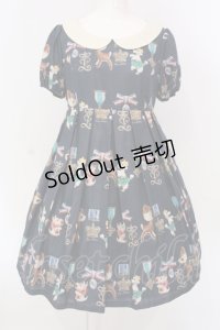 Leur Getter / バンビ&ブローチ袖付ワンピース  ネイビー O-25-03-18-009-LU-OP-IG-OS