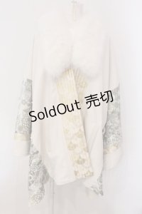 Qutie Frash / ポンチョコート  ホワイト O-25-03-20-1001-QU-CO-IG-ZY
