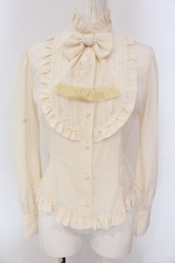 画像1: Innocent World / 月と星の刺繍ブラウス  アイボリー O-25-03-20-1045-IW-BL-IG-OS