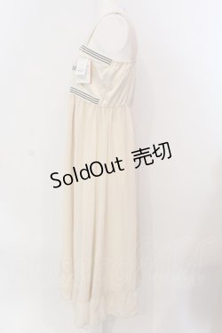 画像3: Fi.n.t / フロントロゴ刺繍シフォンキャミワンピース  アイボリー O-25-03-20-2034-CA-OP-IG-ZT191