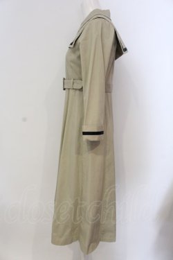 画像2: Maison de FLEUR Petite Robe / セーラー衿付きワンピース  ベージュ O-25-03-20-2041-EL-OP-IG-OS