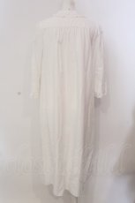 画像4: 【SALE】Franche Lippee / ドットジャガードコットンレースロングワンピース M シロ O-25-03-20-2012-LO-OP-OW-ZT192 (4)