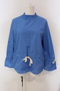 LEBECCA boutique / 缶を差し出すプルオーバー F ブルー O-25-03-26-1030-EL-TO-OW-ZT110