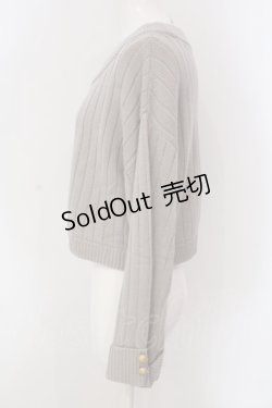 画像2: Fi.n.t / エンブレム釦ワイドスリーブニットプルオーバー【洗える】  グレー O-25-03-26-1031-CA-TO-IG-ZT110