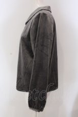 画像2: 【SALE】LEBECCA boutique / 通い続けるベロアブラウス F グレー O-25-03-26-1038-EL-TO-OW-ZT120 (2)