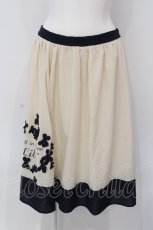 画像1: 【SALE】an another angelus / フラワーレースバイカラースカート  アイボリー×ネイビー O-25-03-26-1054-CA-SK-IG-ZT232 (1)