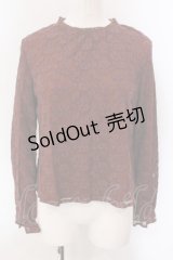 an another angelus / チュールレースプルオーバーブラウス  ブラウン O-25-03-26-1016-CA-BL-IG-ZT114