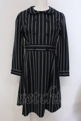 Fi.n.t / GIGIストライプワンピース  ネイビー×グリーン O-25-03-26-1025-CA-OP-IG-ZT110
