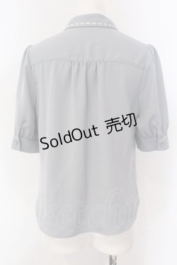 画像3: Fi.n.t / 配色タイ付きはしごリボン衿5分袖ブラウス  サックス O-25-03-26-1028-CA-BL-IG-ZT110
