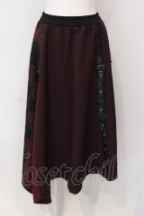 Qutie Frash / 和柄フレアロングスカート  レッド O-25-03-26-016-QU-SK-IG-ZI