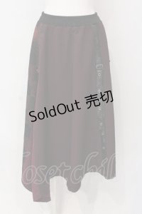Qutie Frash / 和柄フレアロングスカート  レッド O-25-03-26-016-QU-SK-IG-ZI