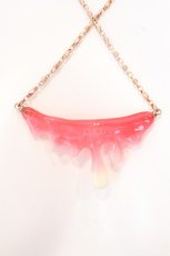 画像3: 【SALE】Q-pot. / ストロベリーミルクメルトネックレス  ピンク×シロ O-25-03-27-061-QP-AC-IG-ZT271 (3)