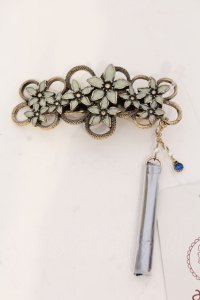 axes femme / ジャスミンヘアクリップ  コン O-25-03-27-028-AX-AC-OW-ZT434-F005