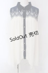 axes femme / ヨーク刺繍イレヘムチュニック M キナリ×ネイビー O-25-03-29-022-AX-TO-OW-OS