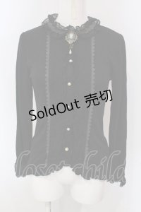 axes femme / ブローチ付ブラウス風プルオーバー M クロ O-25-03-31-1058-AX-TO-IG-OS