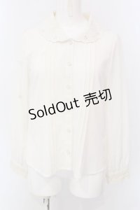 axes femme / カッティング刺繍襟リボン付きブラウス【リボン欠品】 M オフシロ O-25-03-31-1016-AX-BL-IG-OS