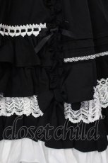 画像3: Angelic Pretty / Sweetフリルジャンパースカート  クロ×シロ O-25-03-31-014-AP-OP-IG-OS (3)