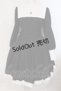 Moi-meme-Moitie / 修道女ミニワンピース 13号 ブラック×ホワイト O-25-03-31-015-MO-OP-IG-OS