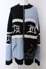 Jamieエーエヌケー / ゴシックロゴパッチワークカーデ M ブルー×ブラック O-25-04-04-039-CA-TO-OW-ZT092