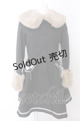 LOLITAその他 / ファー付き丸襟コート S クロ O-25-04-04-054-LO-CO-OW-OS