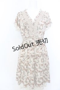 axes femme / ローズリーフ柄ティアードワンピース M キナリ O-25-04-04-059-AX-OP-OW-OS