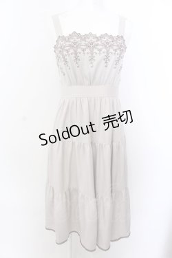 画像1: axes femme POETIQUE / スカラップ刺繍キャミワンピース M グレージュ O-25-04-04-070-AX-OP-OW-OS