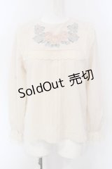 an another angelus / フラワー転写プルブラウス F キナリ O-25-04-07-057-CA-BL-OW-OS