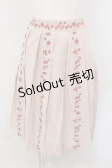 Fi.n.t / フルーツ刺繍ストライプスカート F アカ O-25-04-07-058-CA-SK-OW-OS