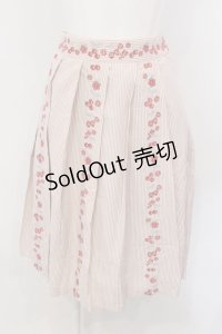 Fi.n.t / フルーツ刺繍ストライプスカート F アカ O-25-04-07-058-CA-SK-OW-OS