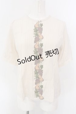 画像1: Fi.n.t / フルーツ刺繍プルブラウス F キナリ O-25-04-07-061-CA-BL-OW-OS