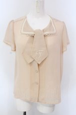 画像1: 【SALE】Fi.n.t / 刺繍タイ使いシフォンブラウス F ベージュ O-25-04-07-024-CA-BL-OW-ZT052 (1)
