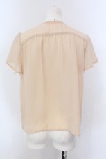 画像3: 【SALE】Fi.n.t / 刺繍タイ使いシフォンブラウス F ベージュ O-25-04-07-024-CA-BL-OW-ZT052 (3)