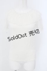 F i.n.t / チュール襟袖カットソー F アイボリー O-25-04-08-001-CA-TO-OW-OS