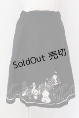 MILK / Swing Songスカート  ブラック×Redスター柄 O-25-04-08-039-ML-SK-IG-OS
